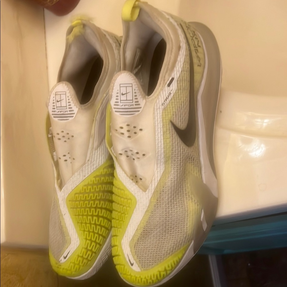 Nike React Vapor NXT HC Neon Yellow CV0724-001 Tennis Shoe